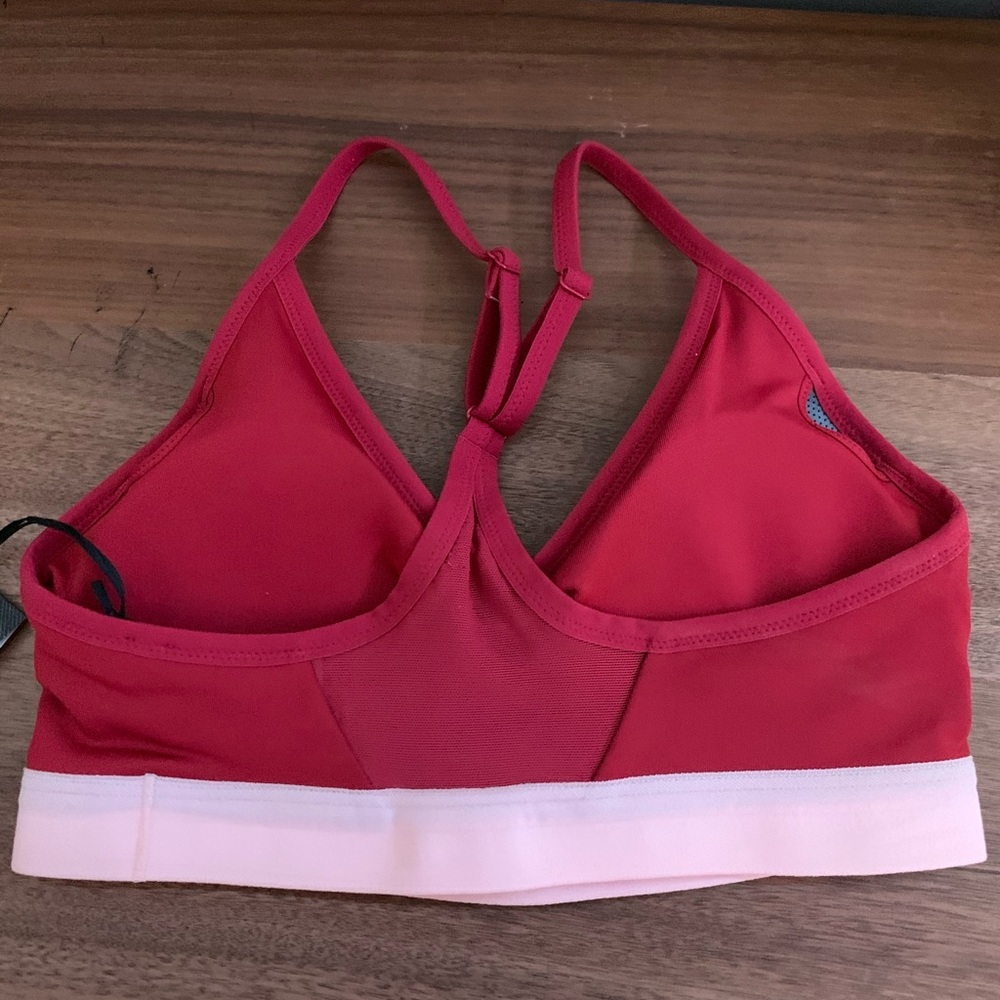 Brand New Nike Sports Bra! - Picture 3 of 4